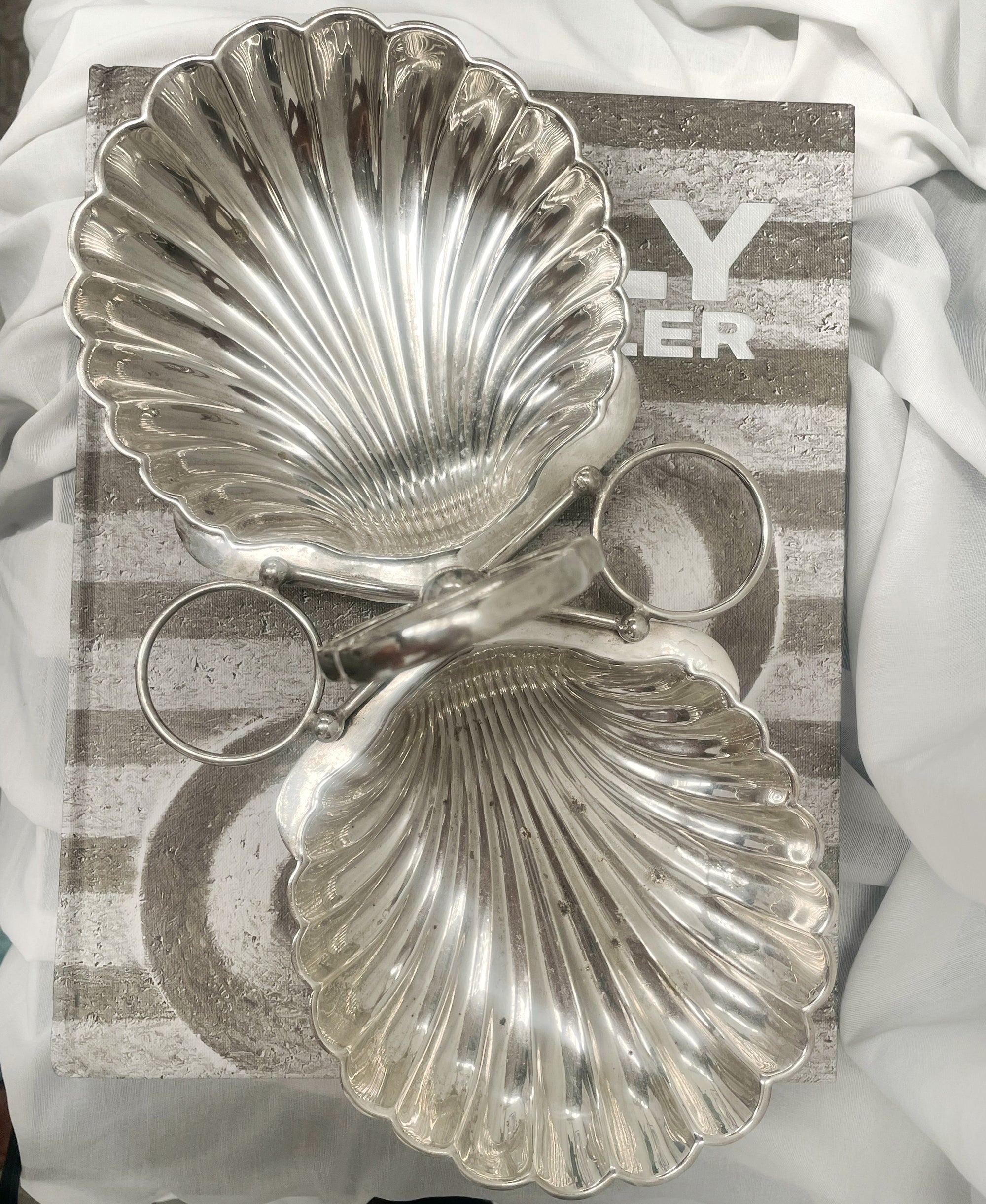 Vintage Silverware - Twin Shell Handled Serving Platter