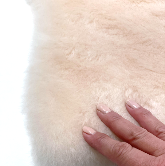 Baby_Care_Sheepskin_Rug