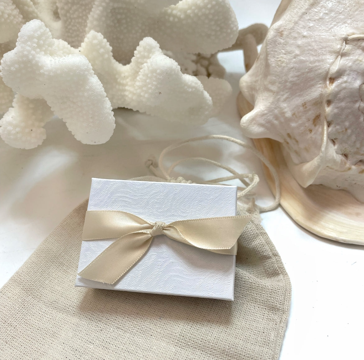 Mother of Pearl Caviar Spoons (Boxed Set 2)