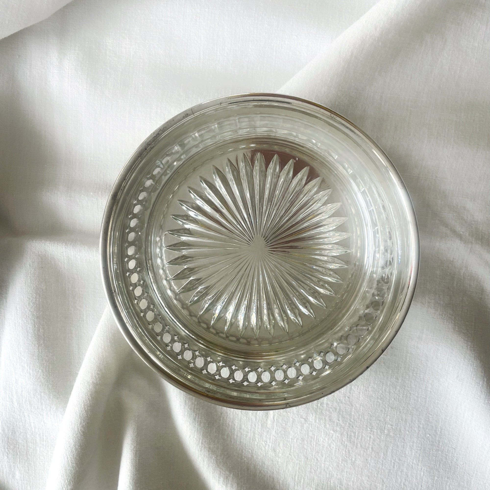 Vintage silver-plated deep dish with glass insert 12 CM