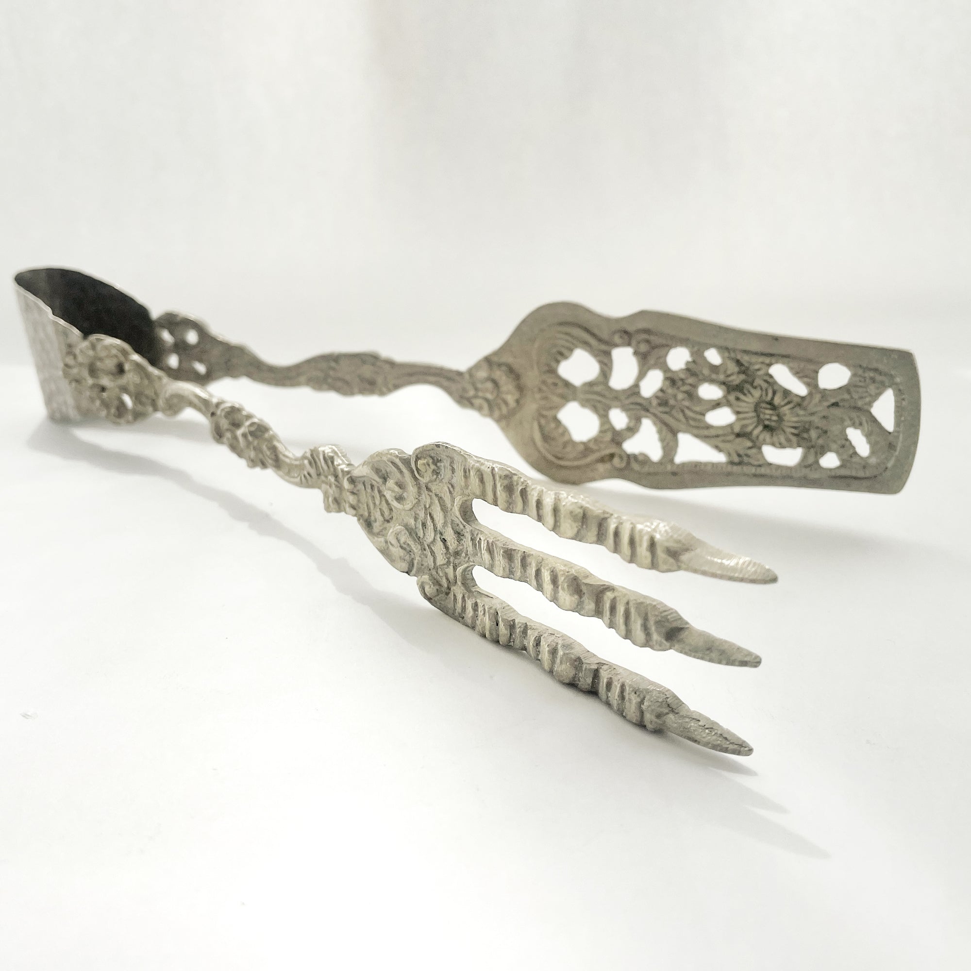 Claw Tongs 22 CM L ***HIRE ONLY***