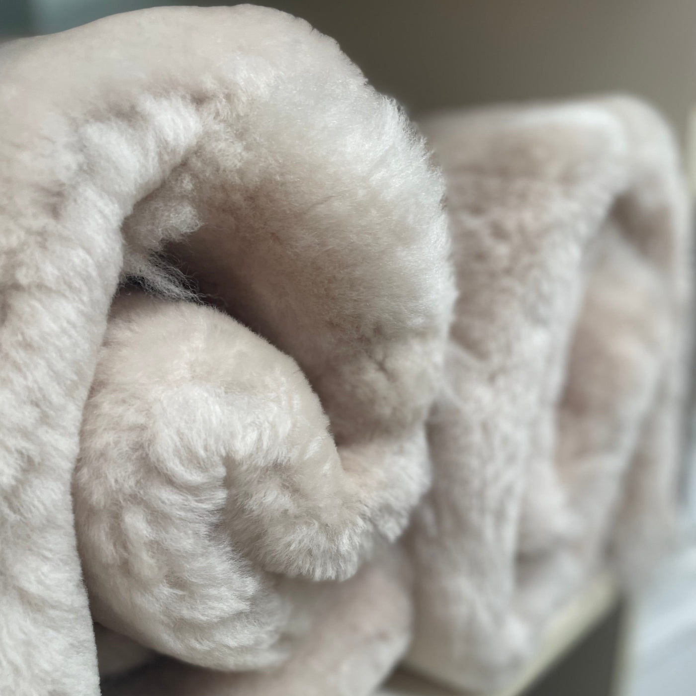 Genuine Australian Single Face Shorn Sheepskin Throw Liner - Champagne