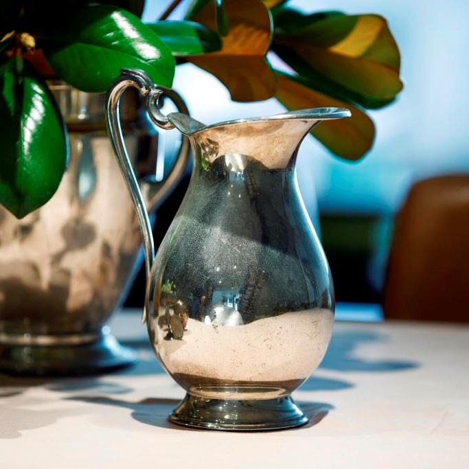 Water Jugs 23 CM H ***HIRE ONLY***