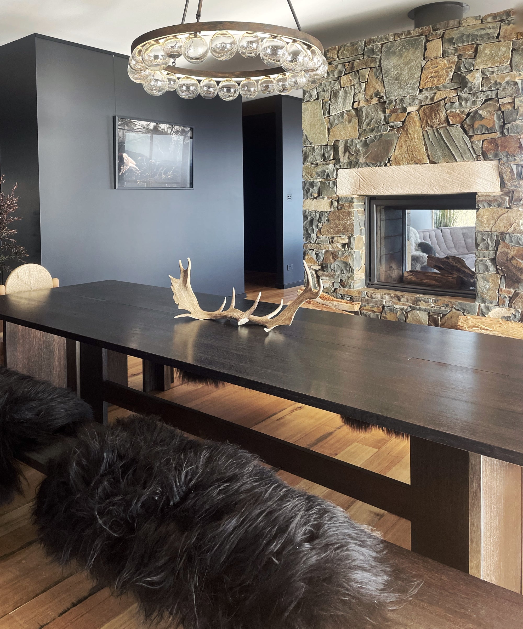 Icelandic Sheepskin Throw - Black/Brown