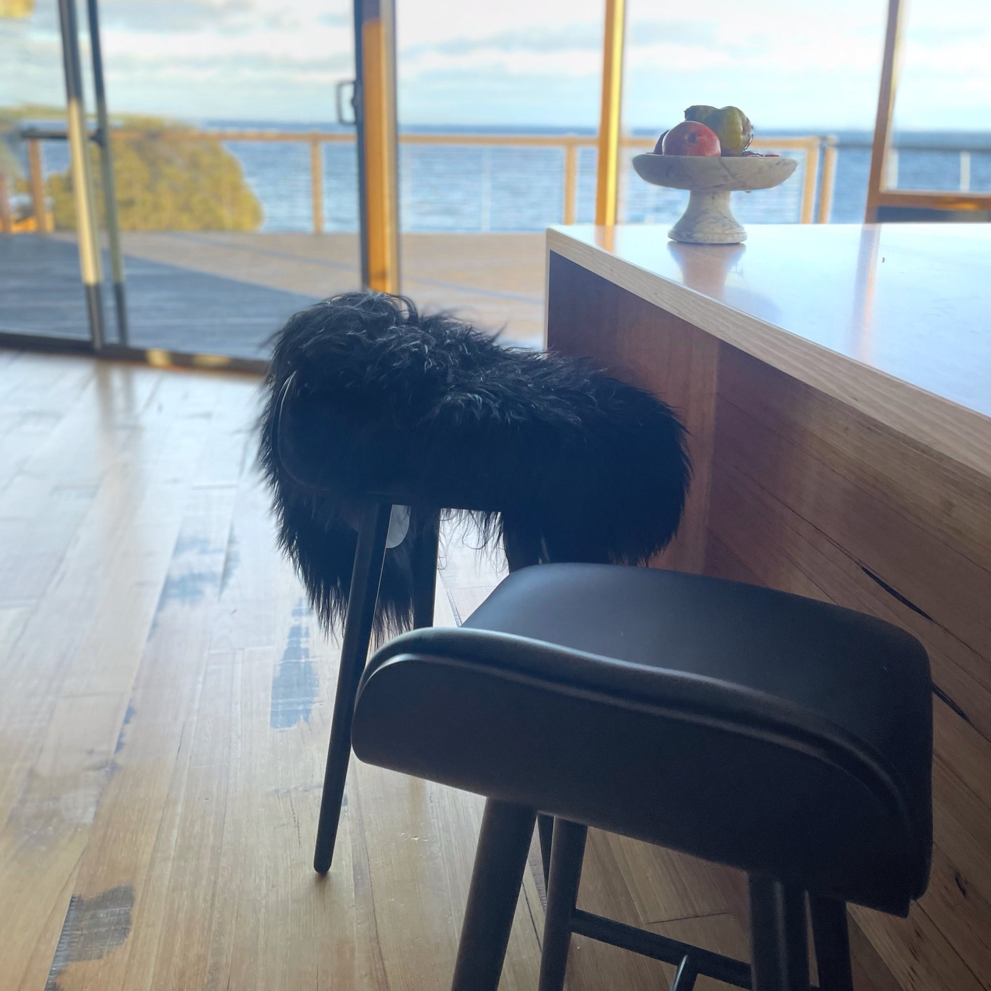 Icelandic Sheepskin Throw - Black/Brown