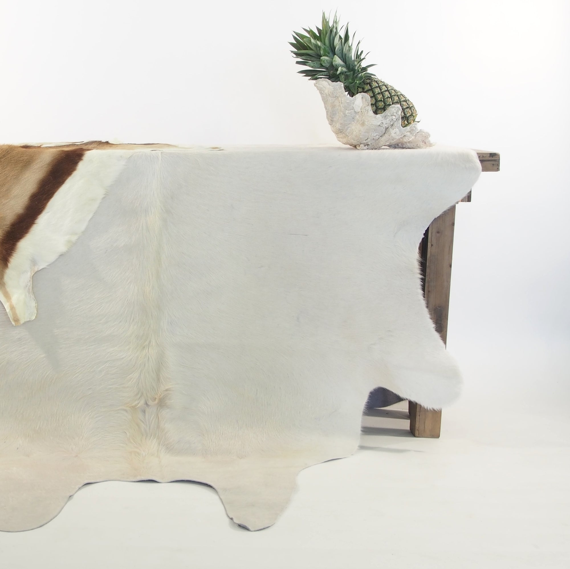 Premium Cowhide - Natural White