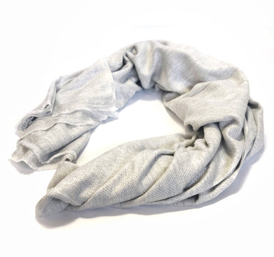 Double Size 100% Cashmere Throw Wrap - Palest Grey Fine Herringbone