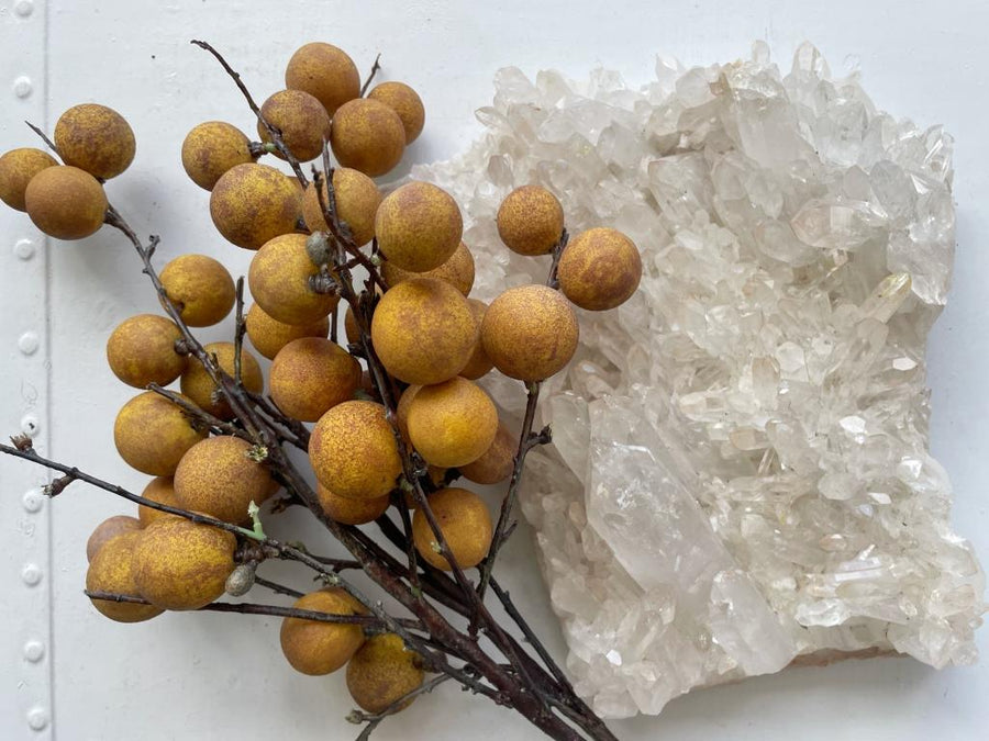 FeaturePieceClearQuartzCluster