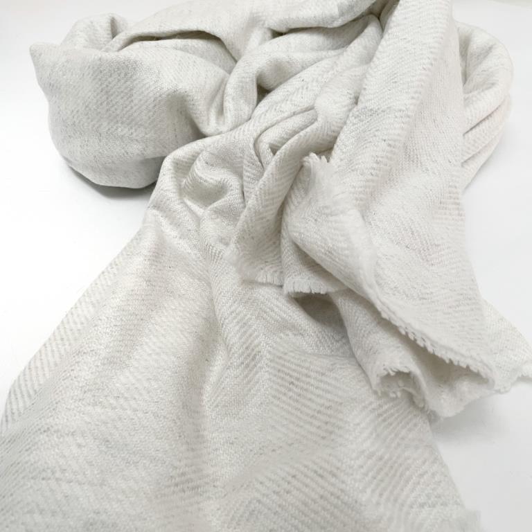 Double Size 100% Cashmere Throw Wrap - Palest Grey Fine Herringbone