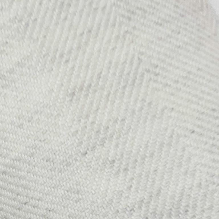 Double Size 100% Cashmere Throw Wrap - Palest Grey Fine Herringbone