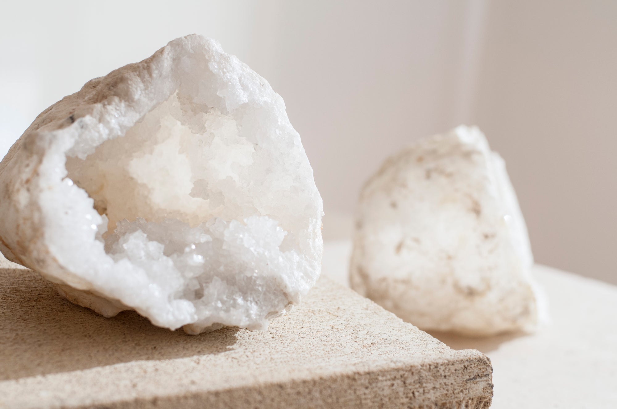 Split Quartz Crystal Geode Large **HIRE ONLY***