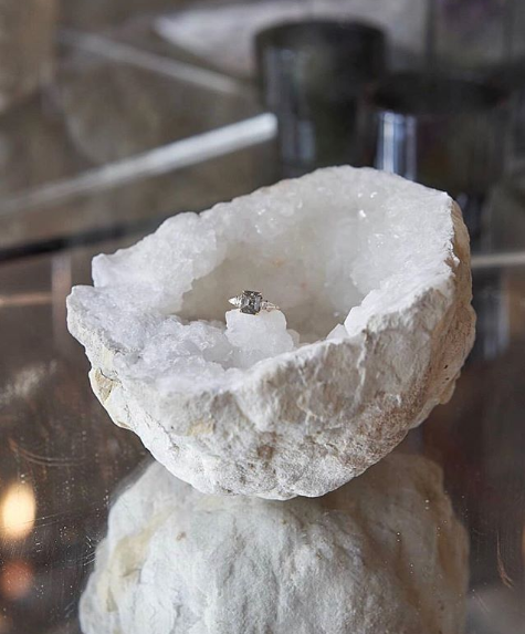 Split Quartz Crystal Geode Large **HIRE ONLY***