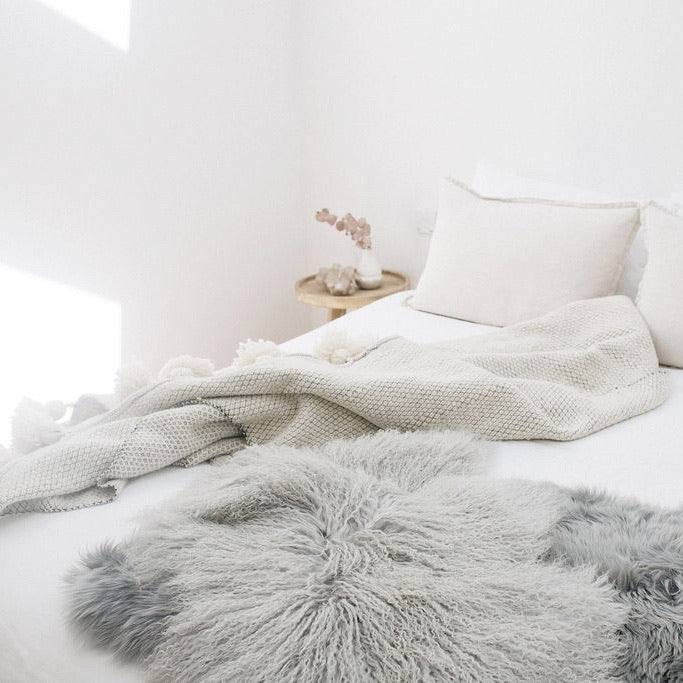 Real Tibetan Fur Mongolian Sheepskin Throw Rug *** Various Colours