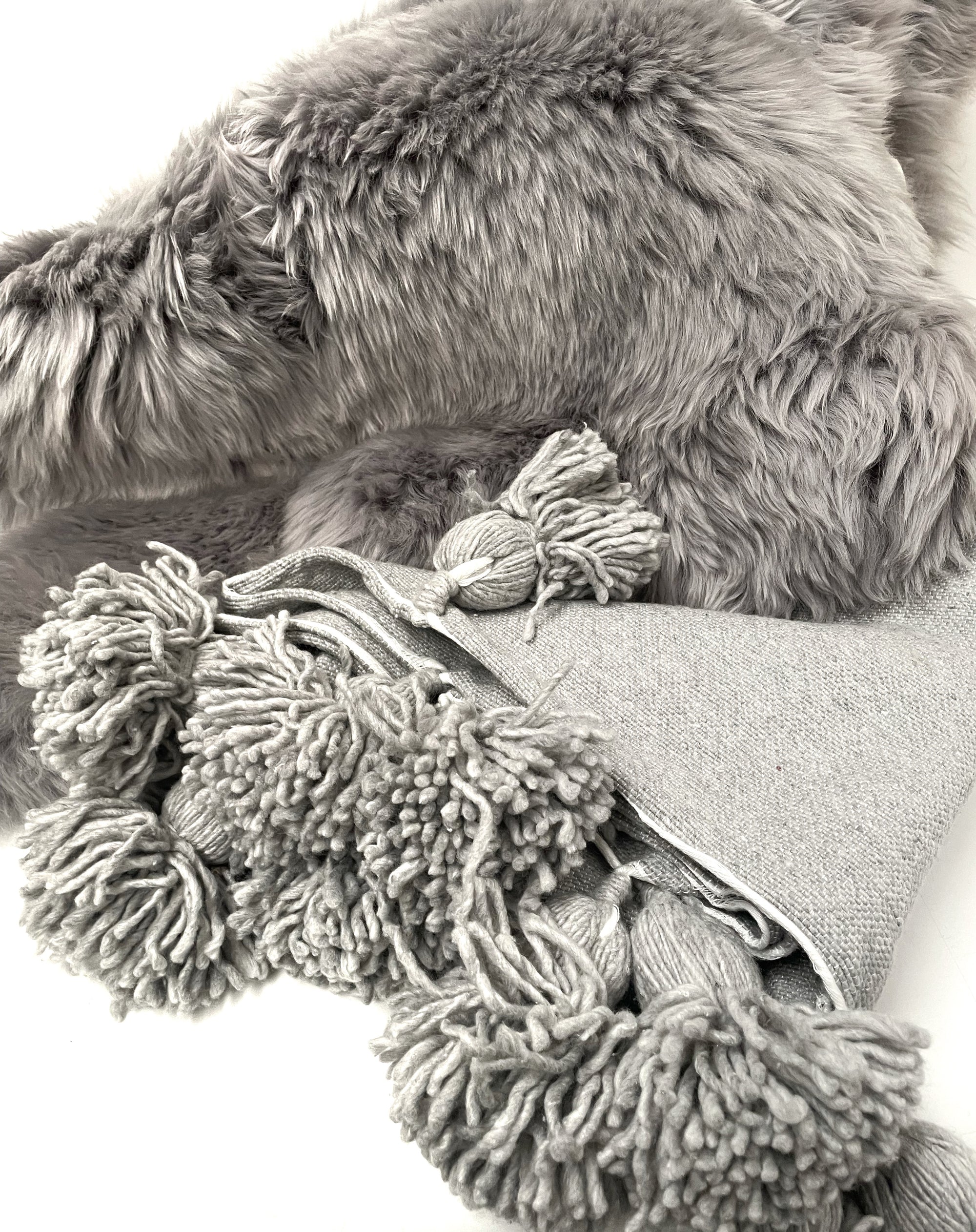 Moroccan Thick Cotton Pom Pom Throw - Grey