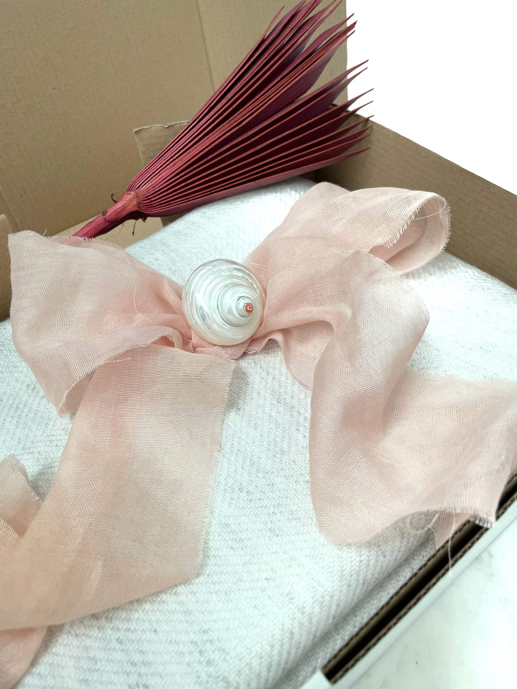 Double Size 100% Cashmere Throw Wrap - Palest Grey Fine Herringbone